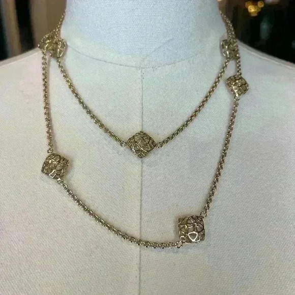 Kendra Scott Nemera Gold Logo Long
Necklace Rare Adjustable 40”-41.5” - Picture 2 of 5